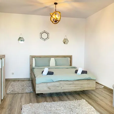 Vibe 克卢日-纳波卡